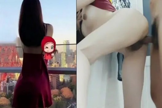 Áo ba lỗ giao cấu mạnh mẽ
